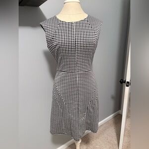 Merona Black and White Houndstooth Midi Dress